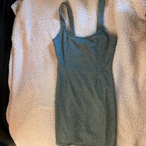 A nice plaid dress, it’s a small! Nice dress!